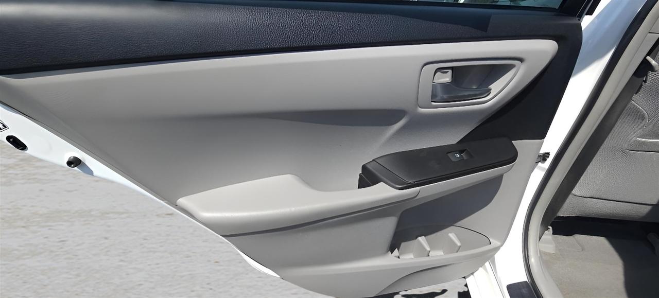 Toyota Camry  2016