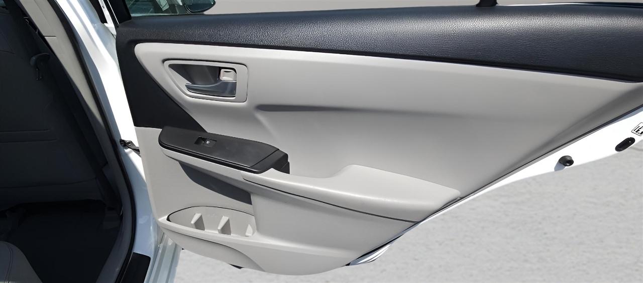 Toyota Camry  2016