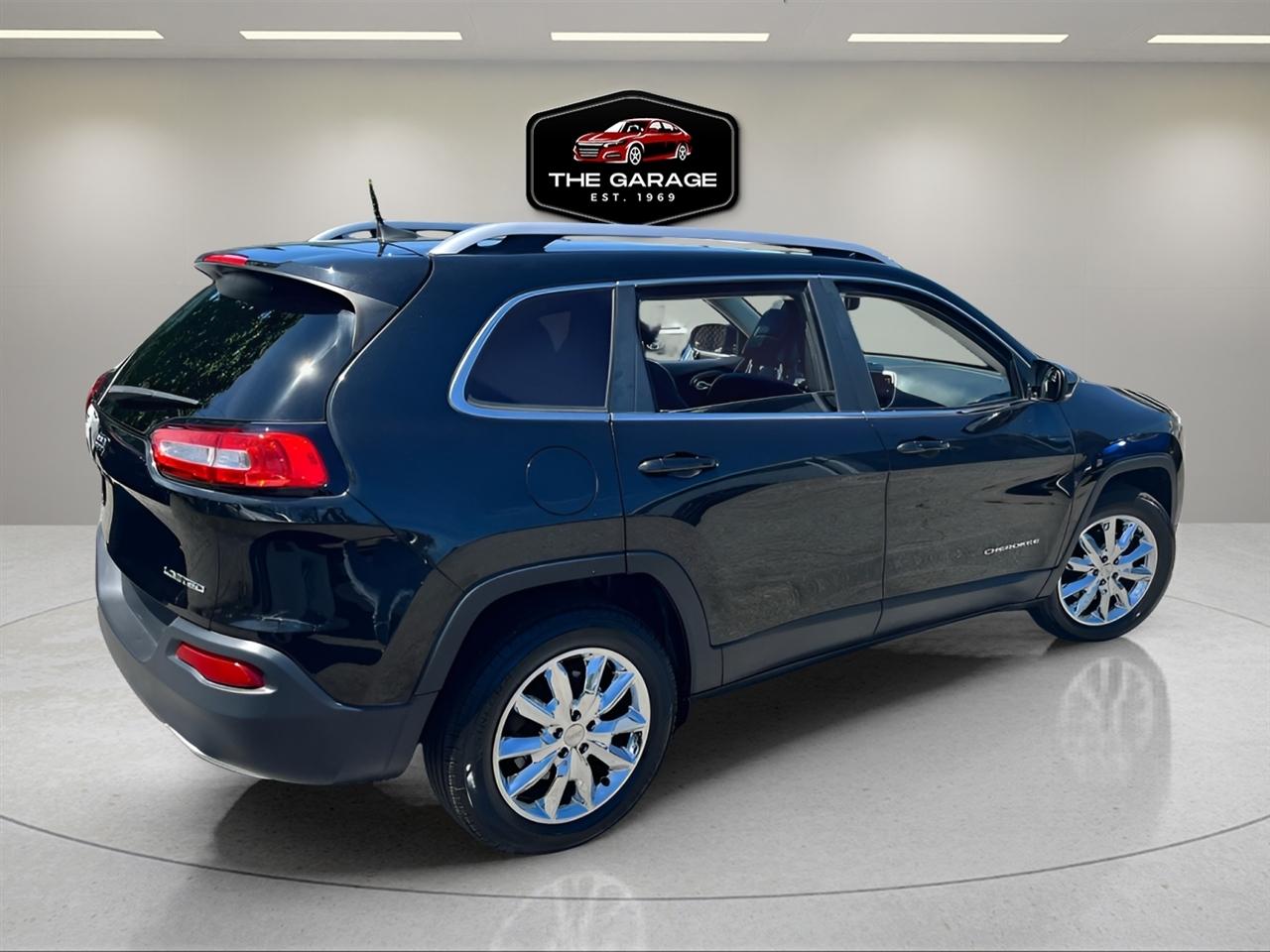Jeep Cherokee 4WD 4dr Limited 2016