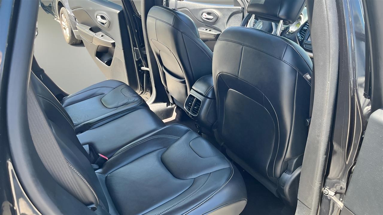 Jeep Cherokee 4WD 4dr Limited 2016