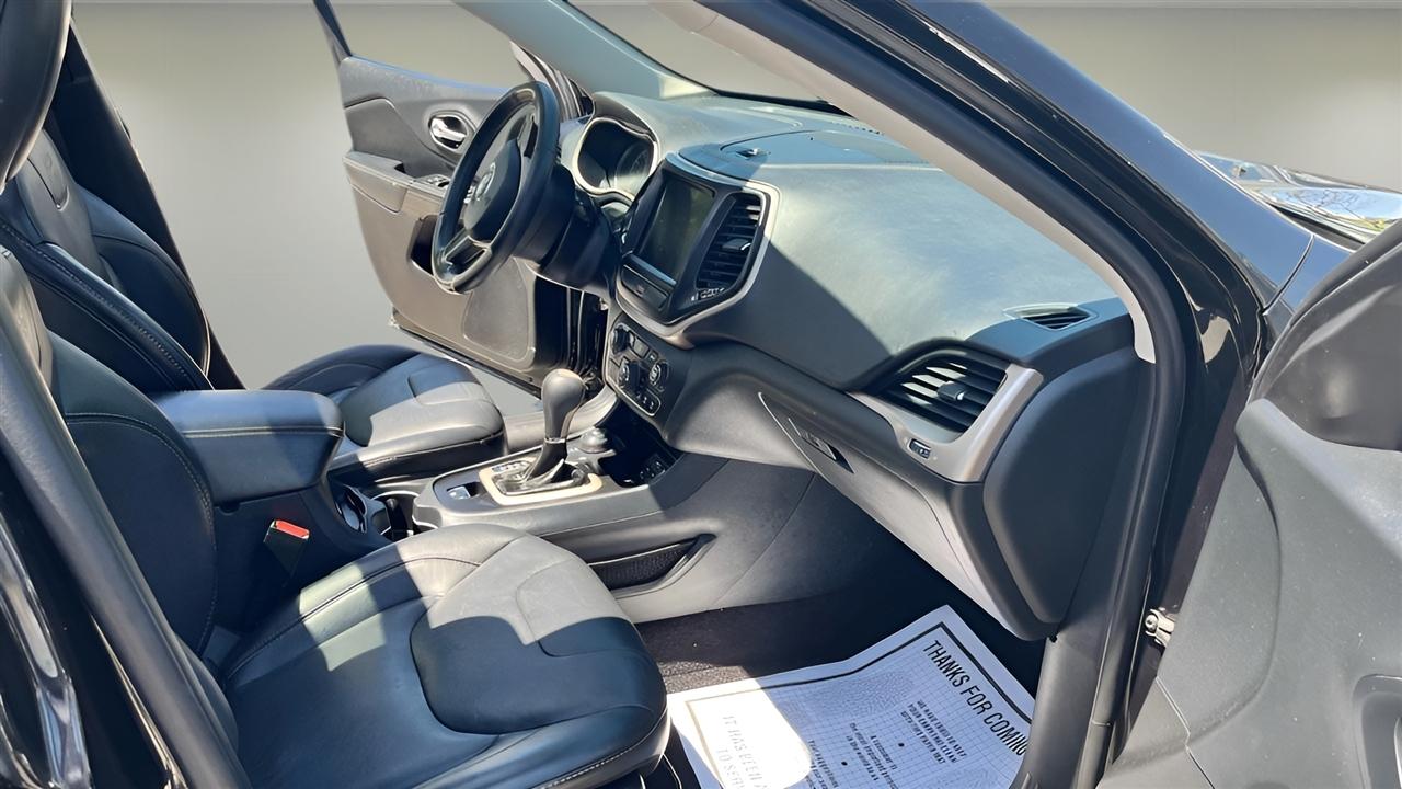 Jeep Cherokee 4WD 4dr Limited 2016