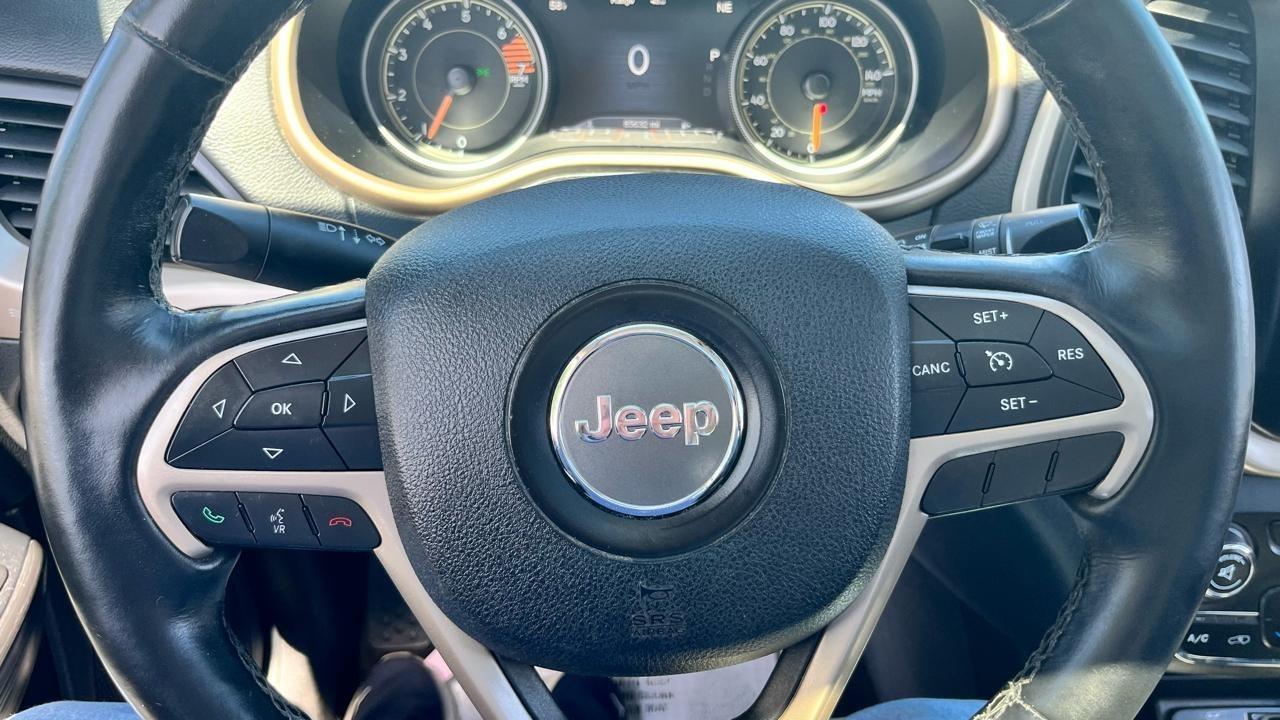 Jeep Cherokee 4WD 4dr Limited 2016