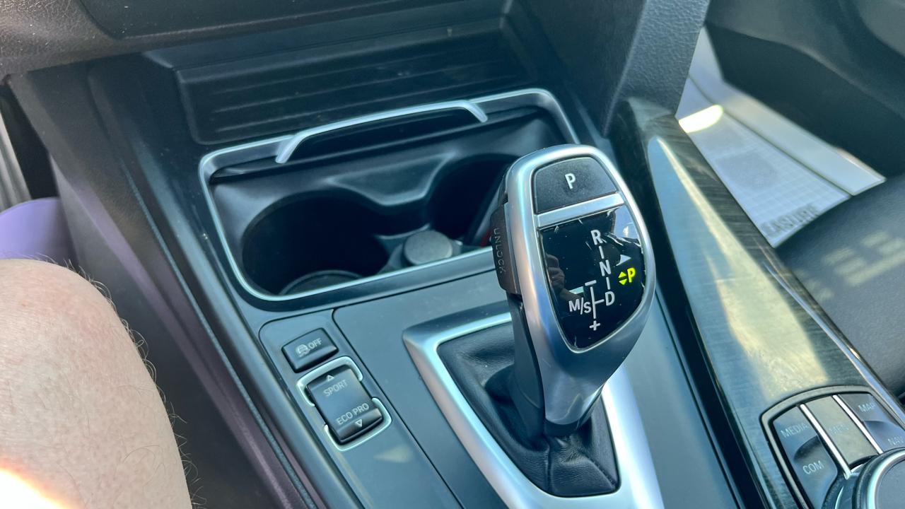 BMW 3 Series 330i xDrive Sedan 2018