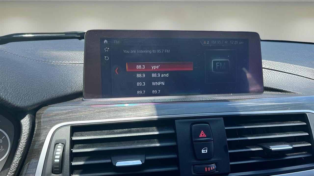 BMW 3 Series 330i xDrive Sedan 2018
