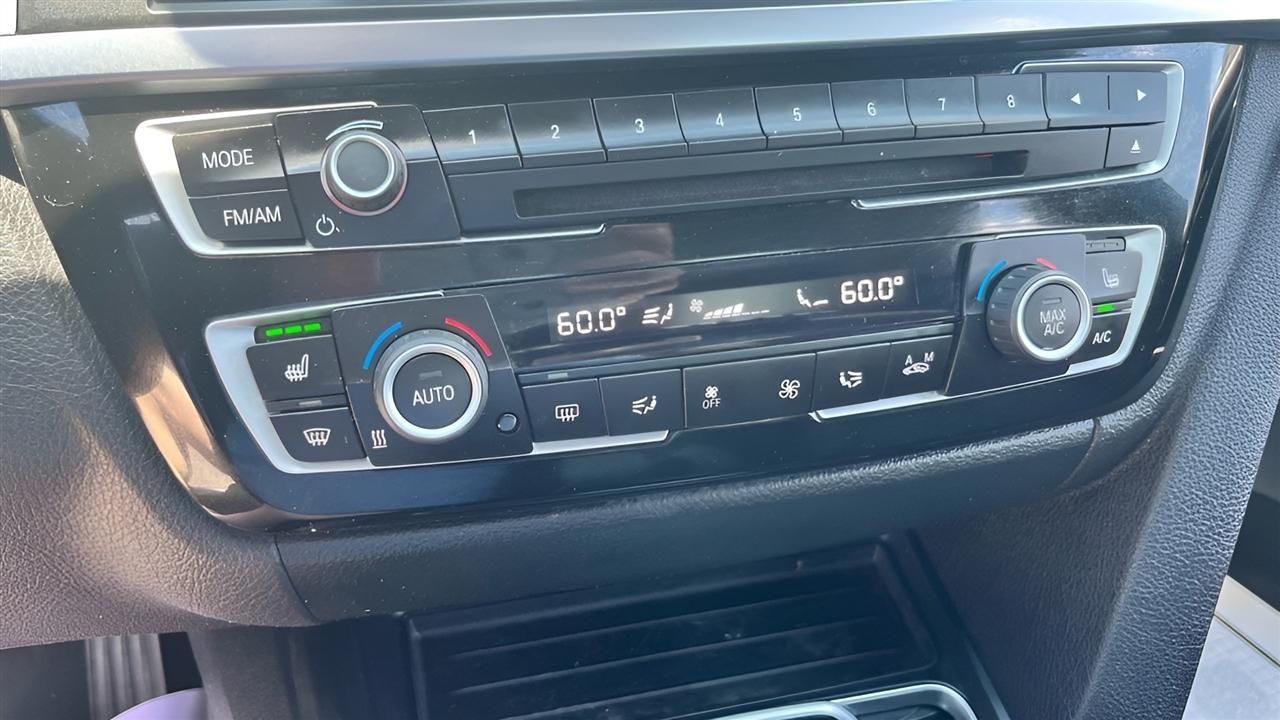 BMW 3 Series 330i xDrive Sedan 2018
