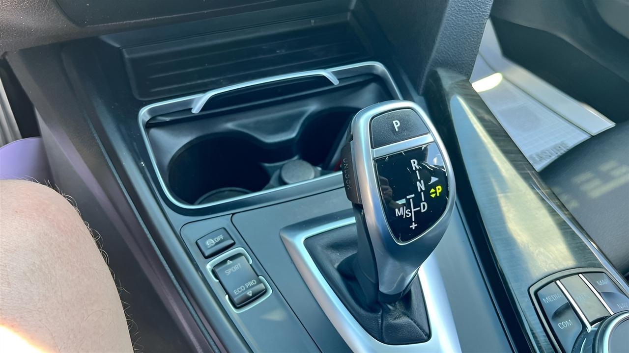BMW 3 Series 330i xDrive Sedan 2018