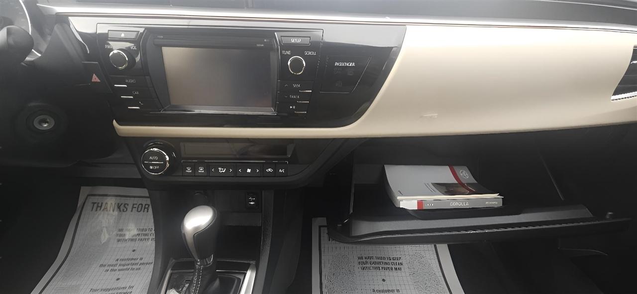 Toyota Corolla  2015