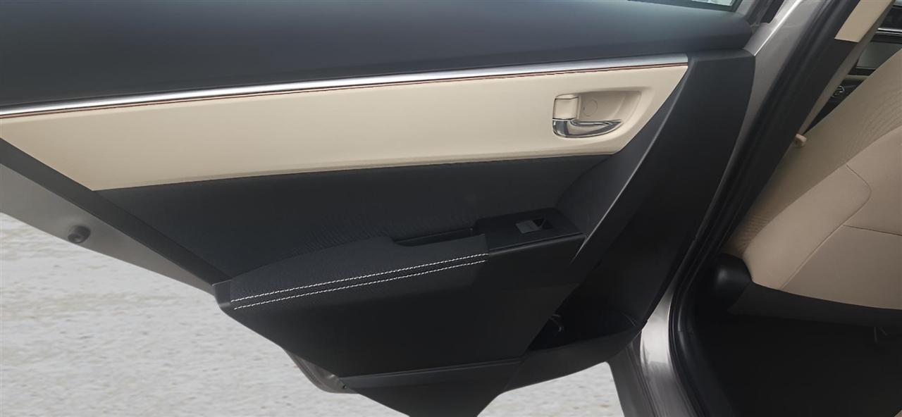 Toyota Corolla  2015