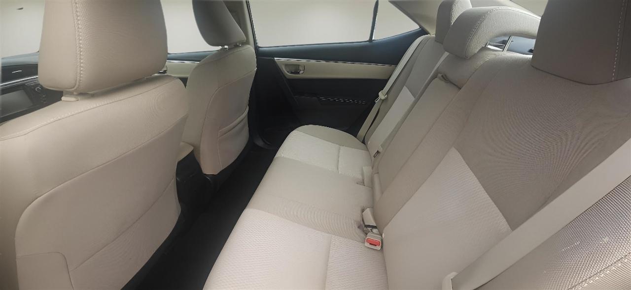 Toyota Corolla  2015