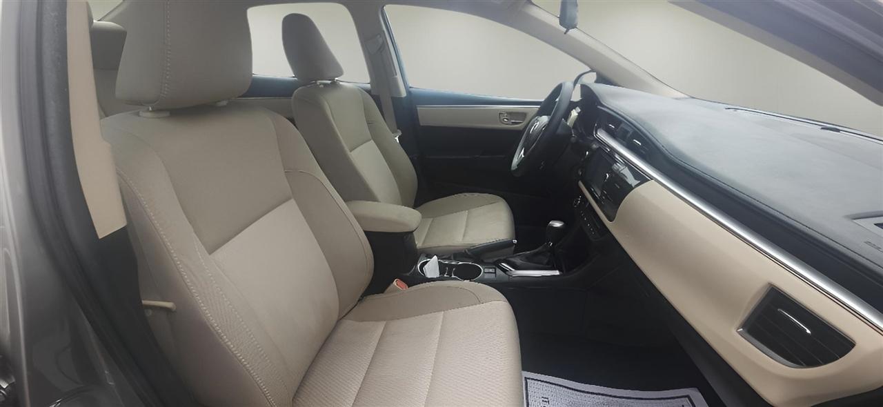 Toyota Corolla  2015