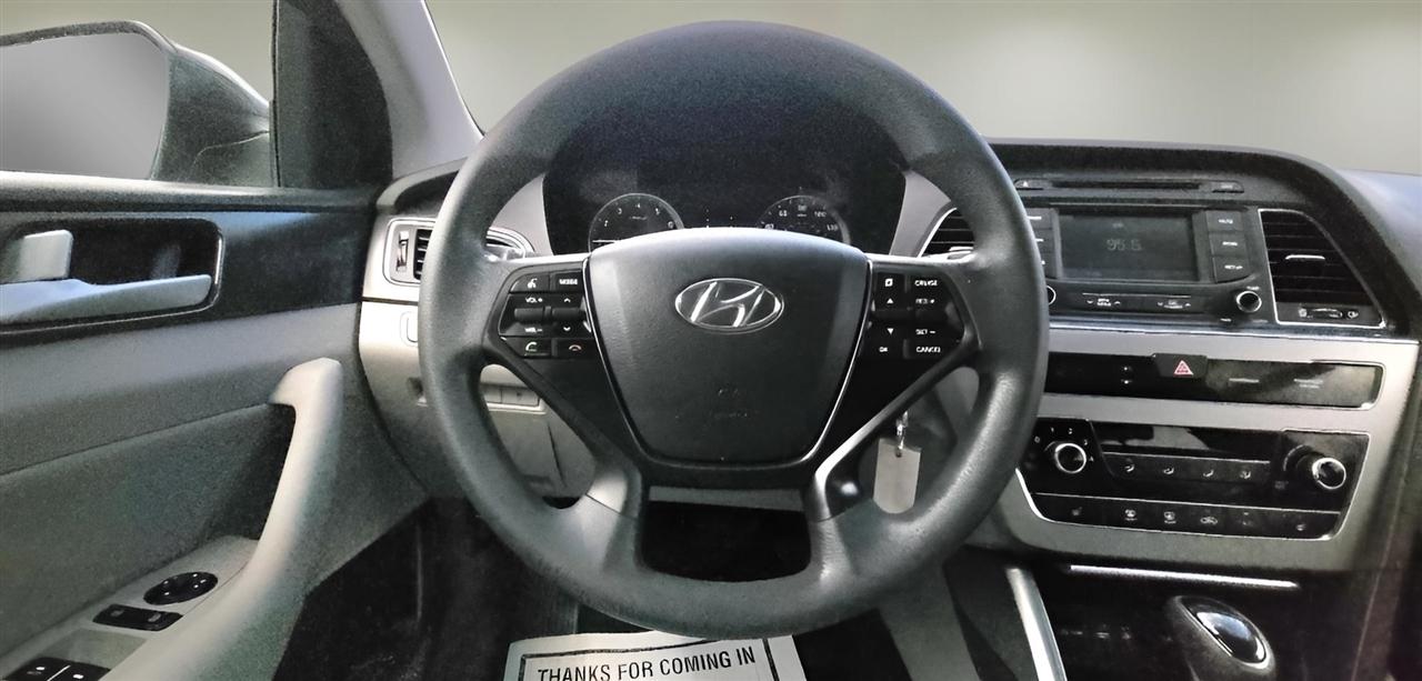 Hyundai Sonata 4dr Sdn 2.4L Sport PZEV 2015