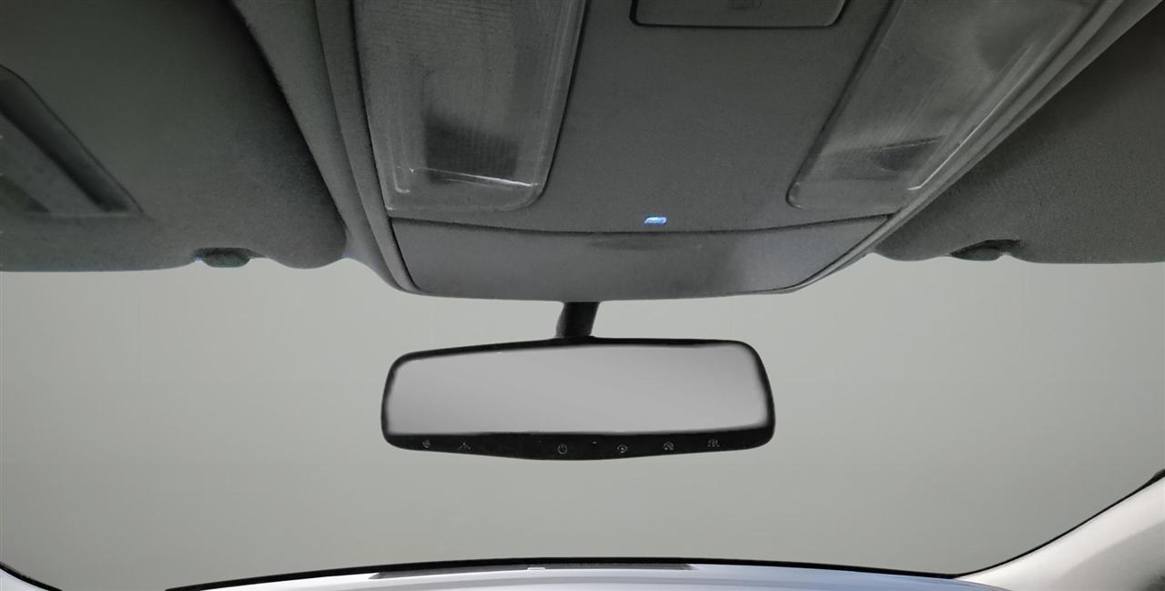 Hyundai Sonata 4dr Sdn 2.4L Sport PZEV 2015