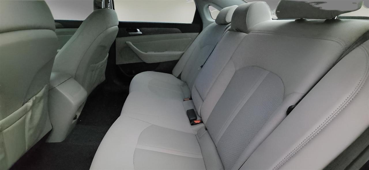 Hyundai Sonata 4dr Sdn 2.4L Sport PZEV 2015