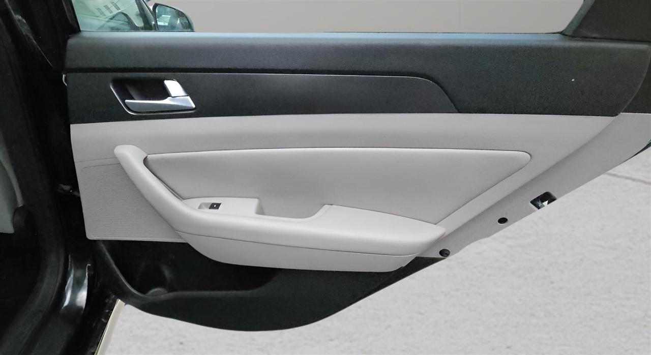 Hyundai Sonata 4dr Sdn 2.4L Sport PZEV 2015