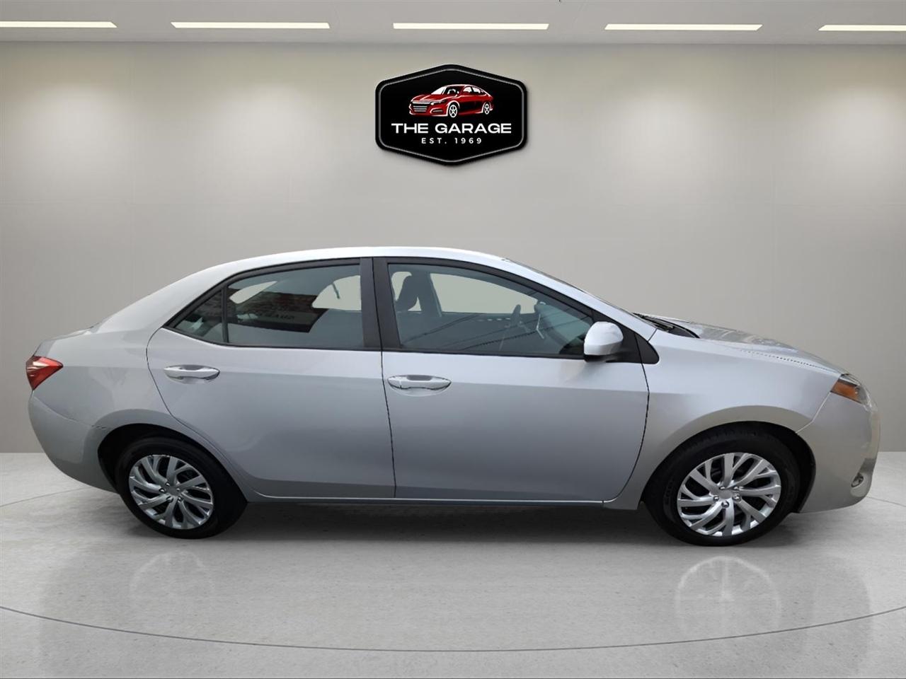 Toyota Corolla LE 2019