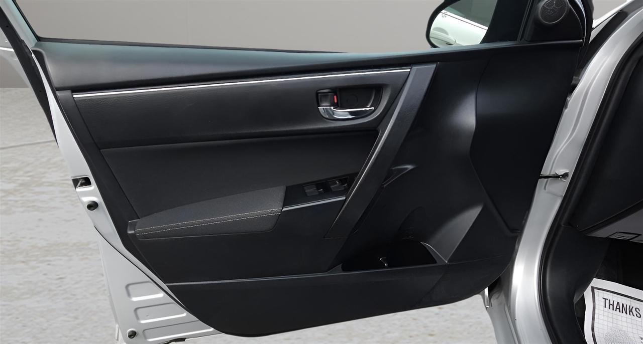 Toyota Corolla LE 2019