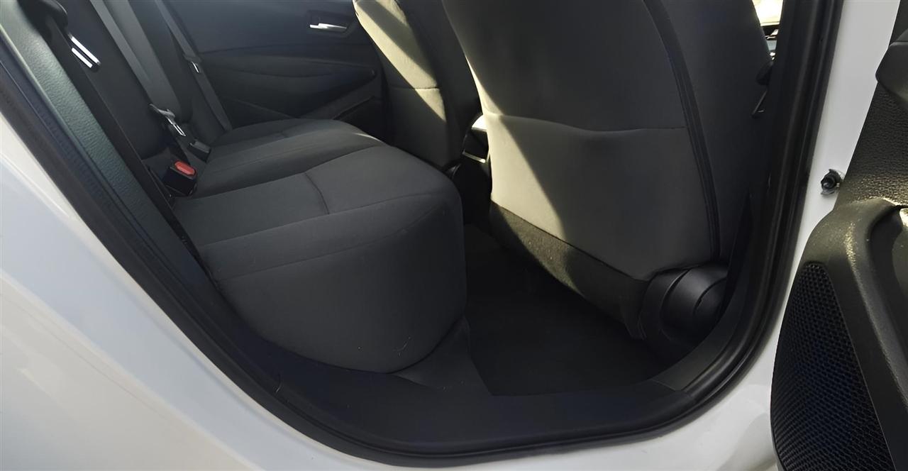 Toyota Corolla LE 2020