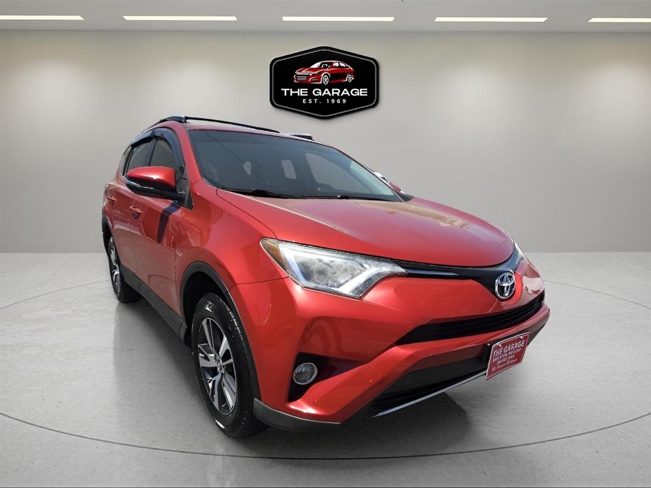 Toyota RAV4 AWD 4dr XLE (Natl) 2016