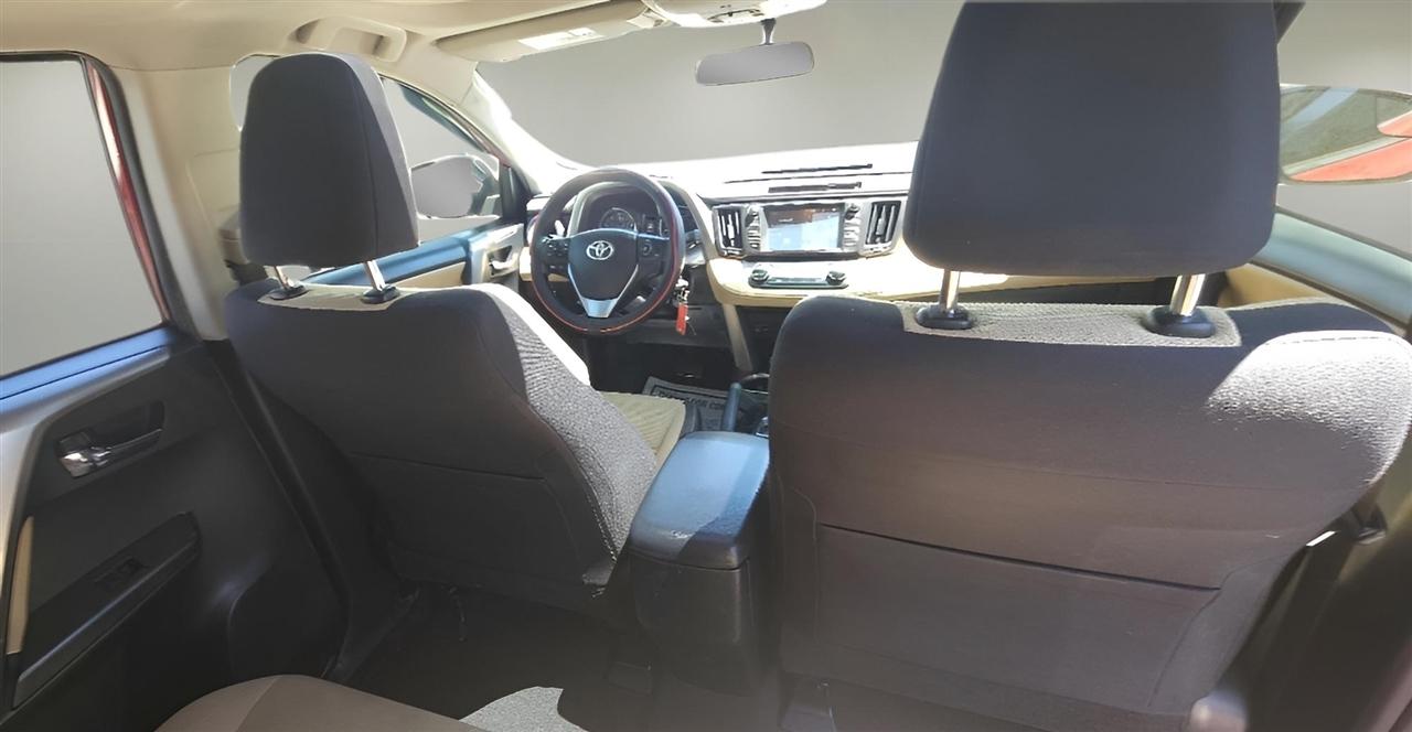 Toyota RAV4 AWD 4dr XLE (Natl) 2016
