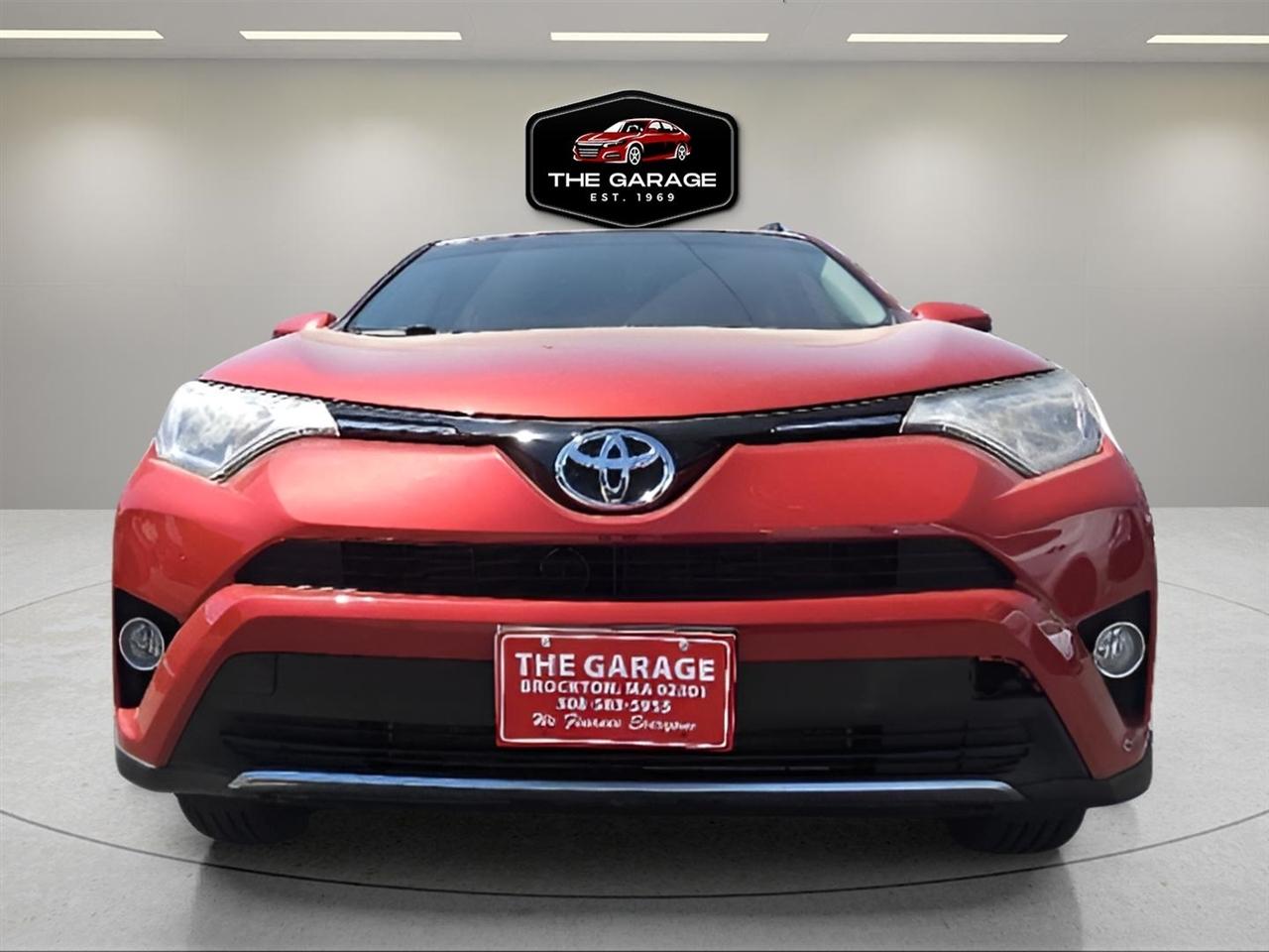 Toyota RAV4 AWD 4dr XLE (Natl) 2016