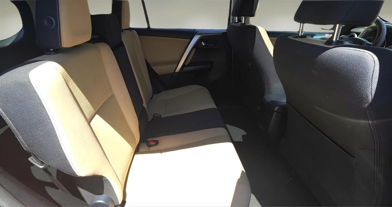 Toyota RAV4 AWD 4dr XLE (Natl) 2016
