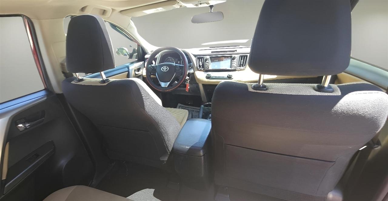 Toyota RAV4 AWD 4dr XLE (Natl) 2016