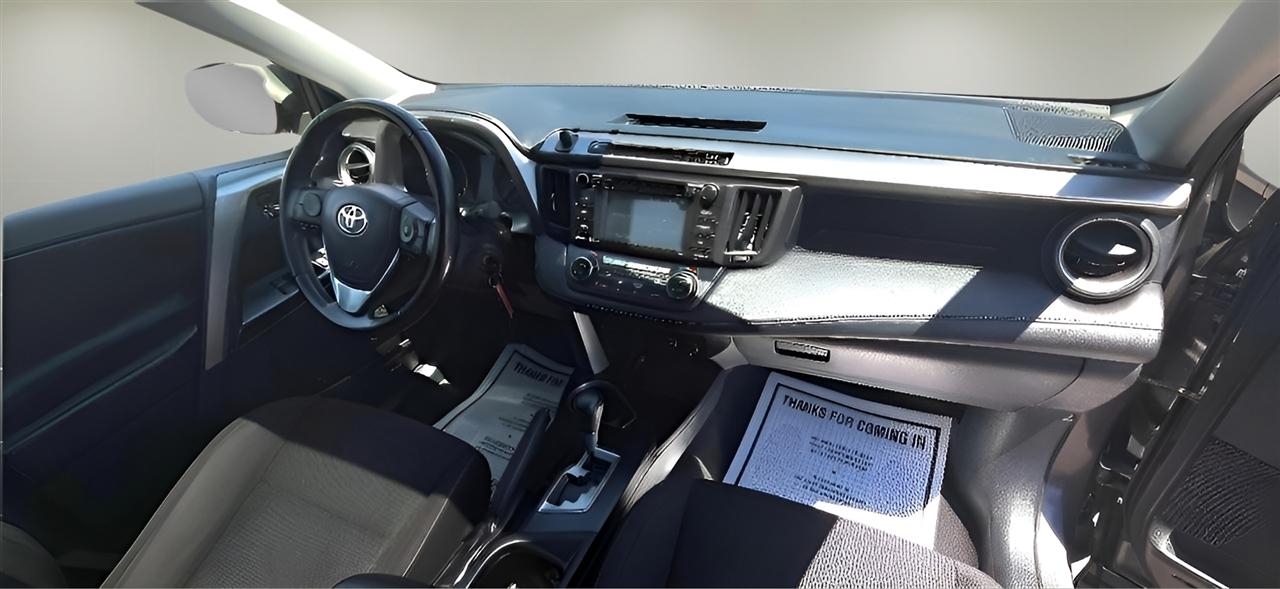 Toyota RAV4 XLE AWD (Natl) 2017