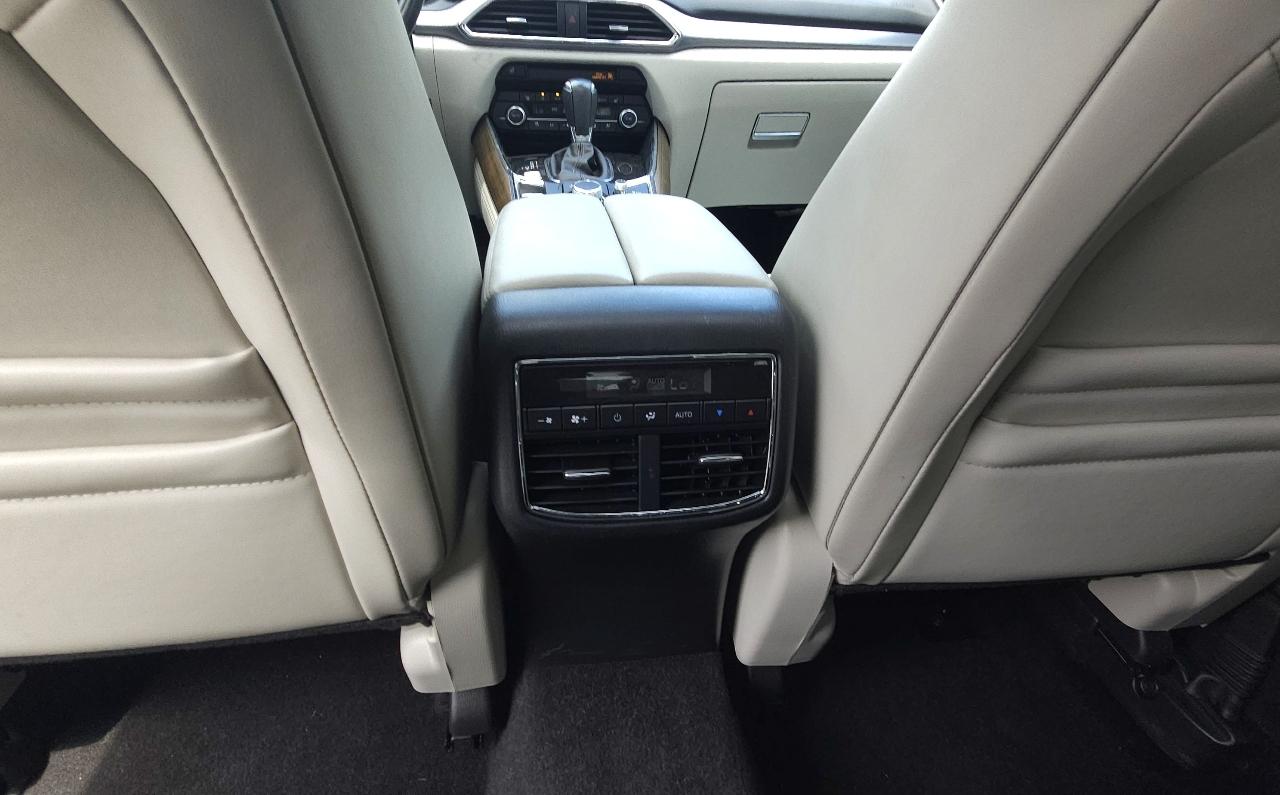 Mazda CX-9 Signature AWD 2021