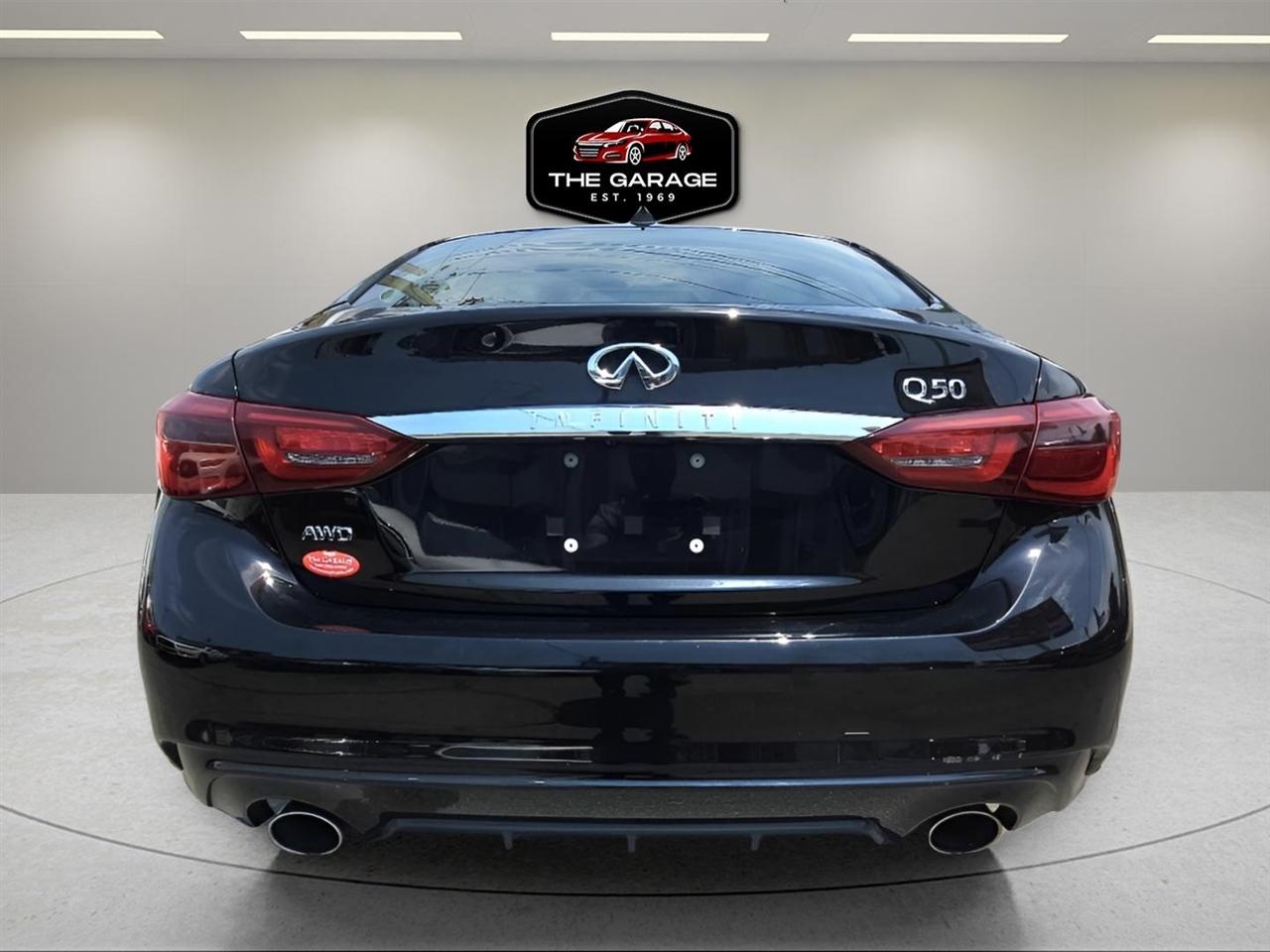 Infiniti Q50 3.0t LUXE AWD 2018