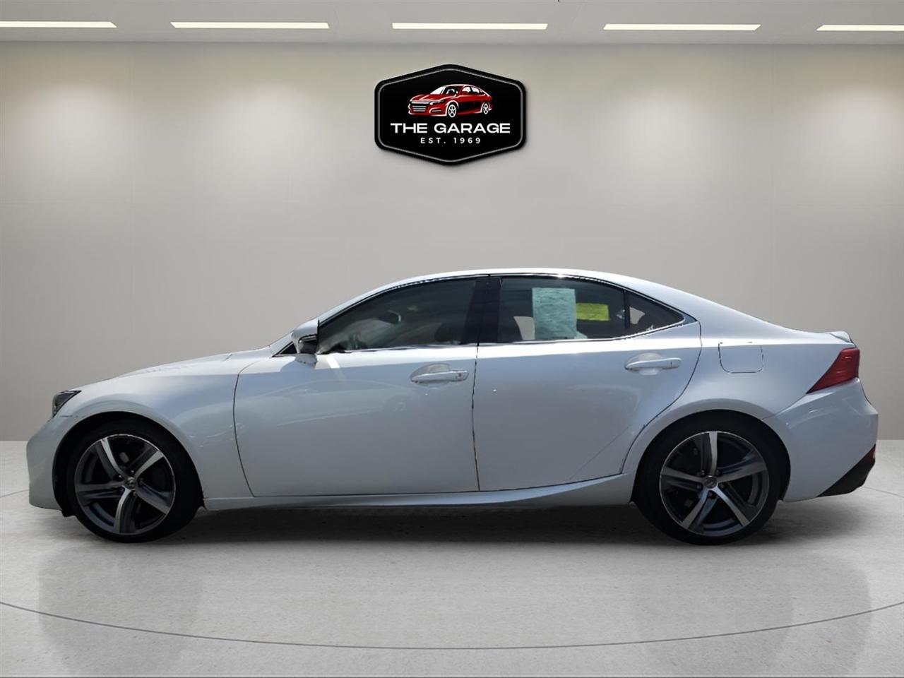 Lexus IS IS 300 AWD 2018