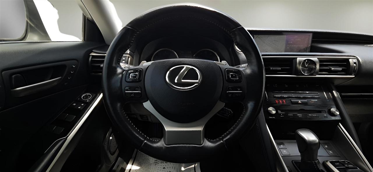 Lexus IS IS 300 AWD 2018