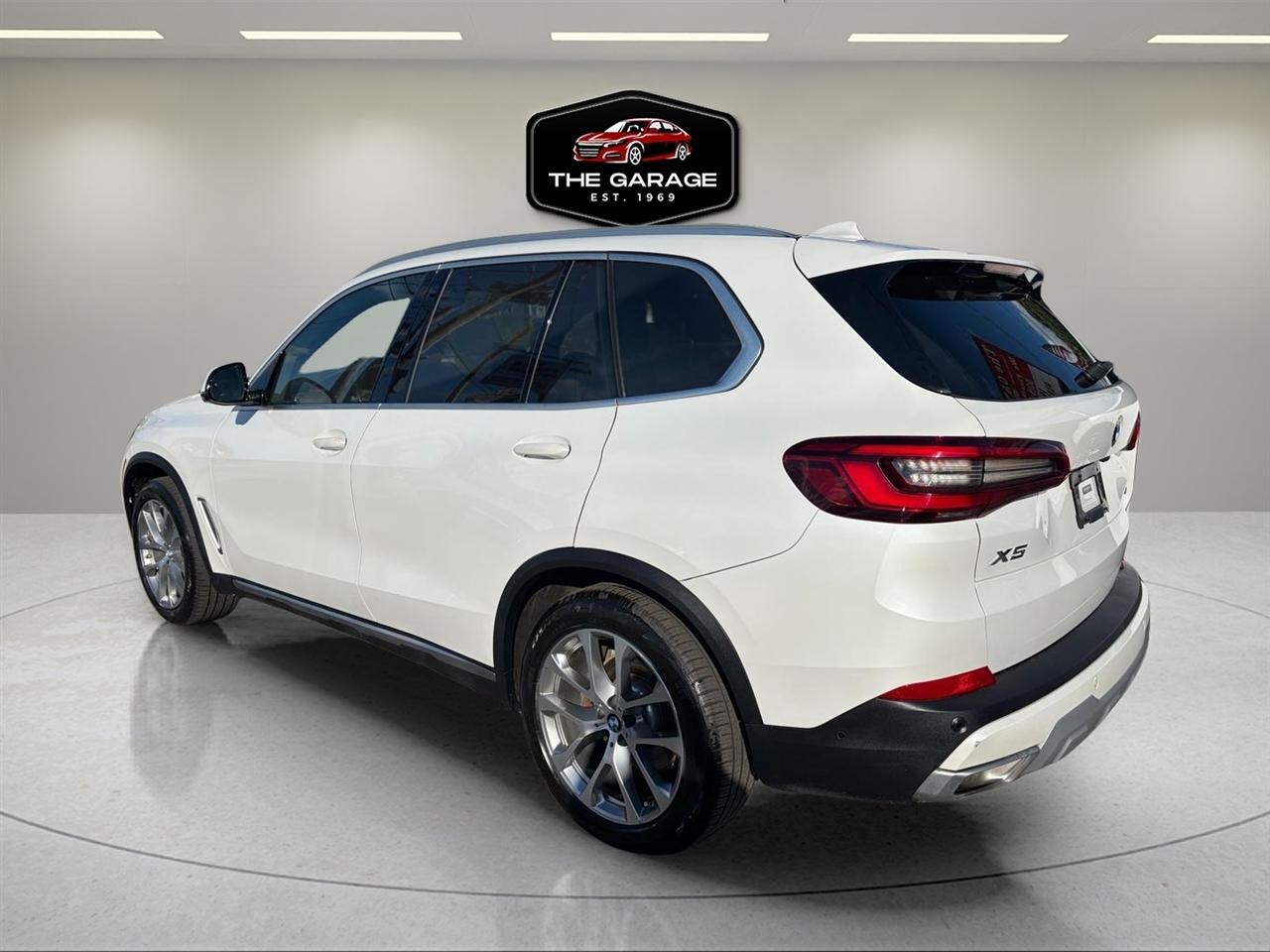 BMW X5 xDrive40i Sports Activity Vehicle 2019