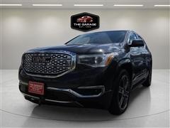 2017 GMC Acadia 