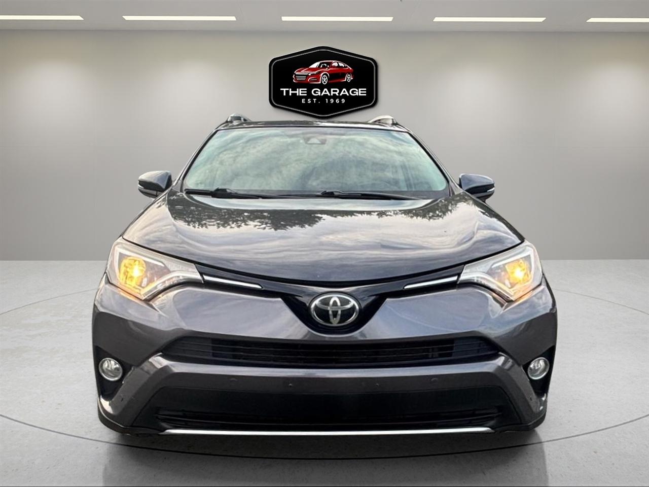 Toyota RAV4 AWD 4dr XLE (Natl) 2016