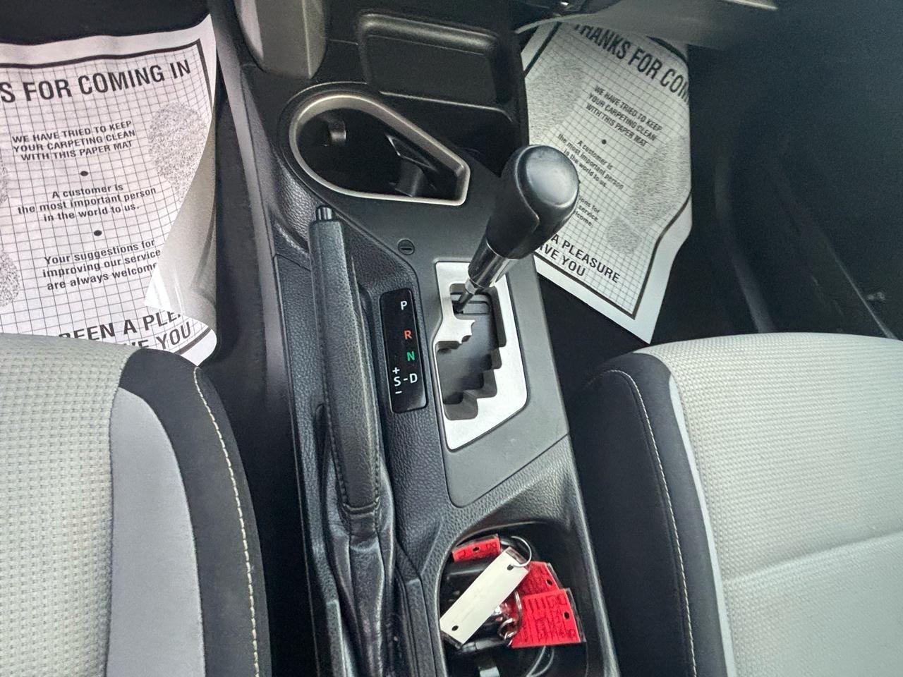 Toyota RAV4 AWD 4dr XLE (Natl) 2016