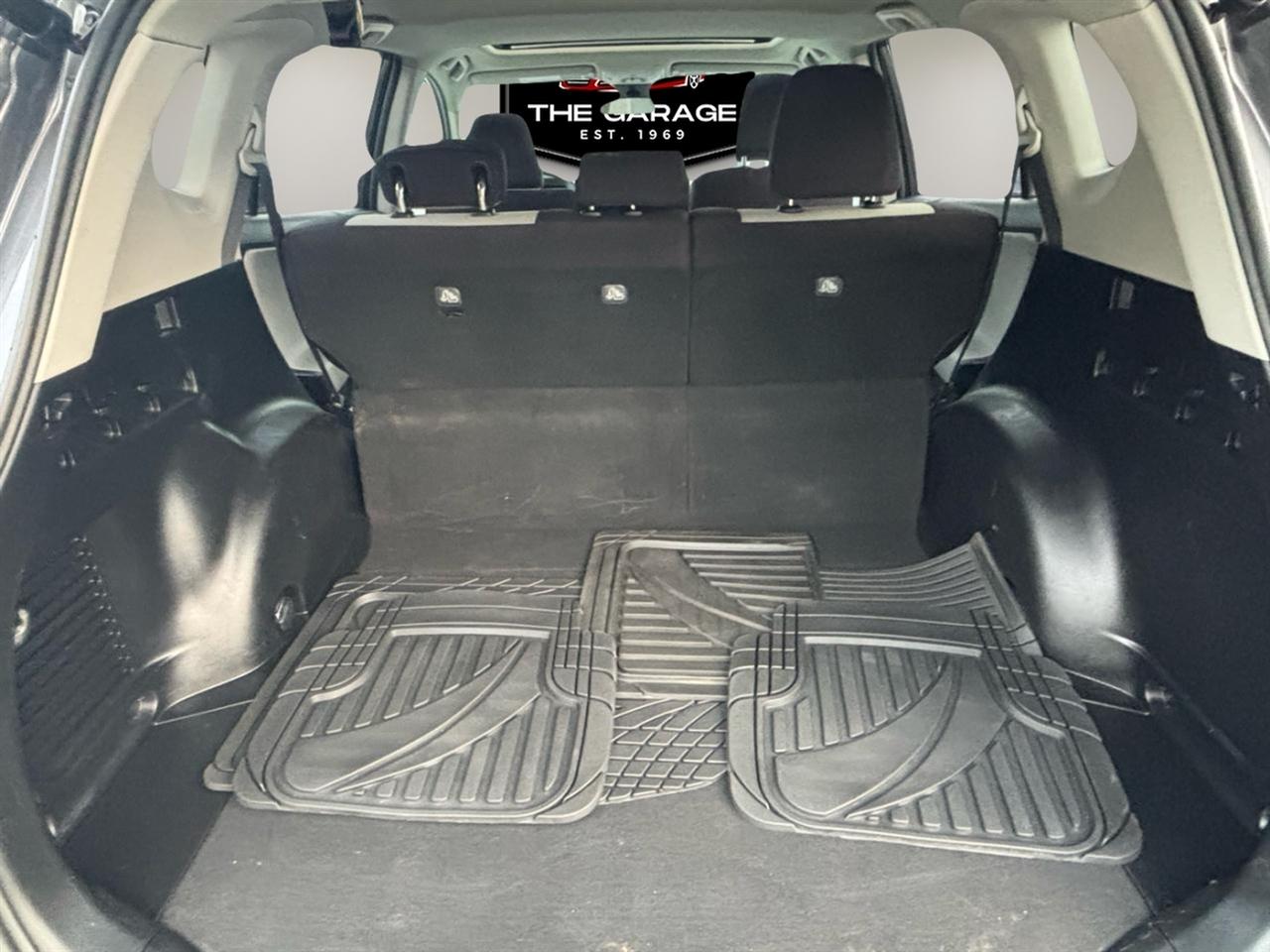 Toyota RAV4 AWD 4dr XLE (Natl) 2016