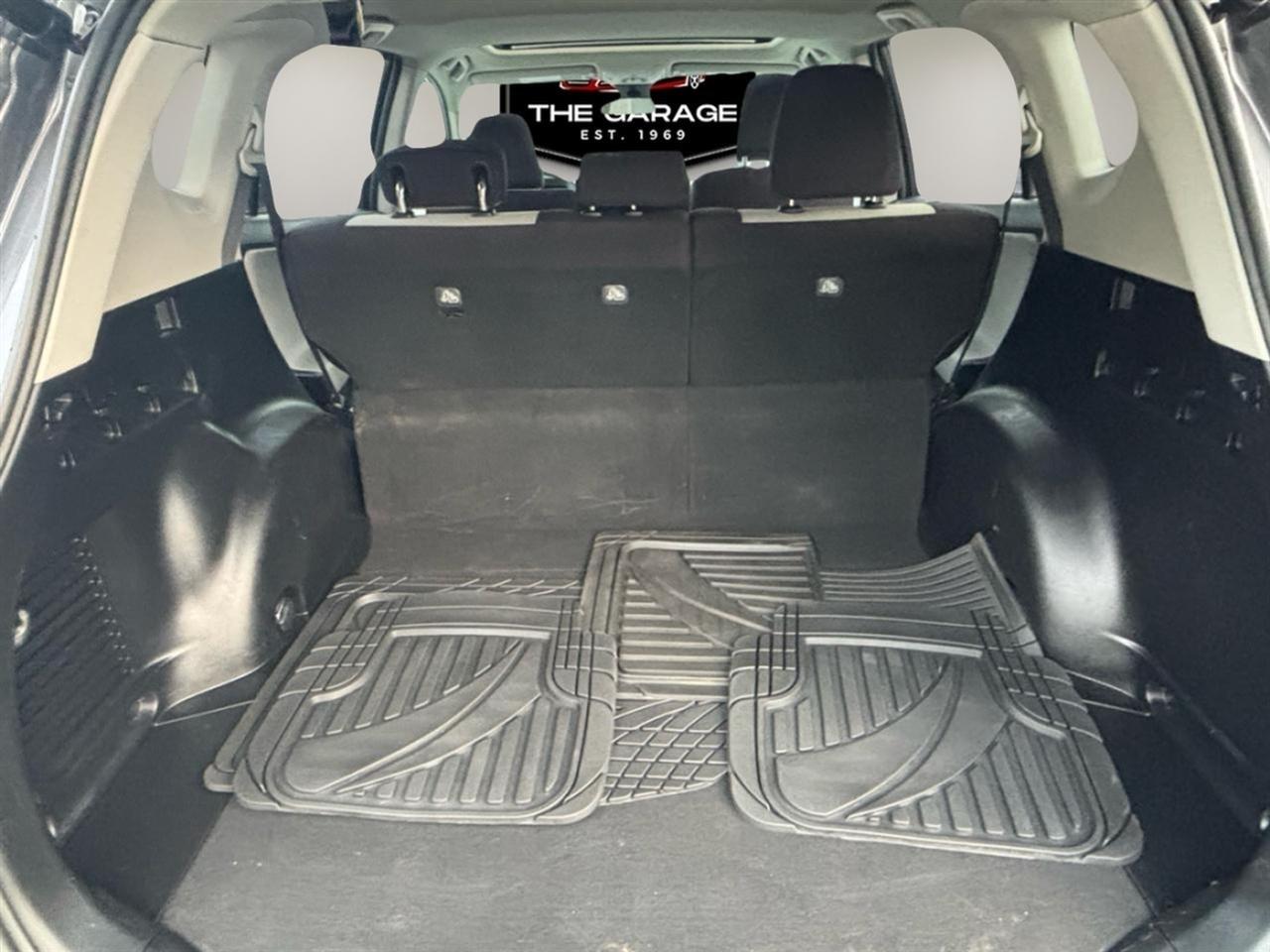 Toyota RAV4 AWD 4dr XLE (Natl) 2016