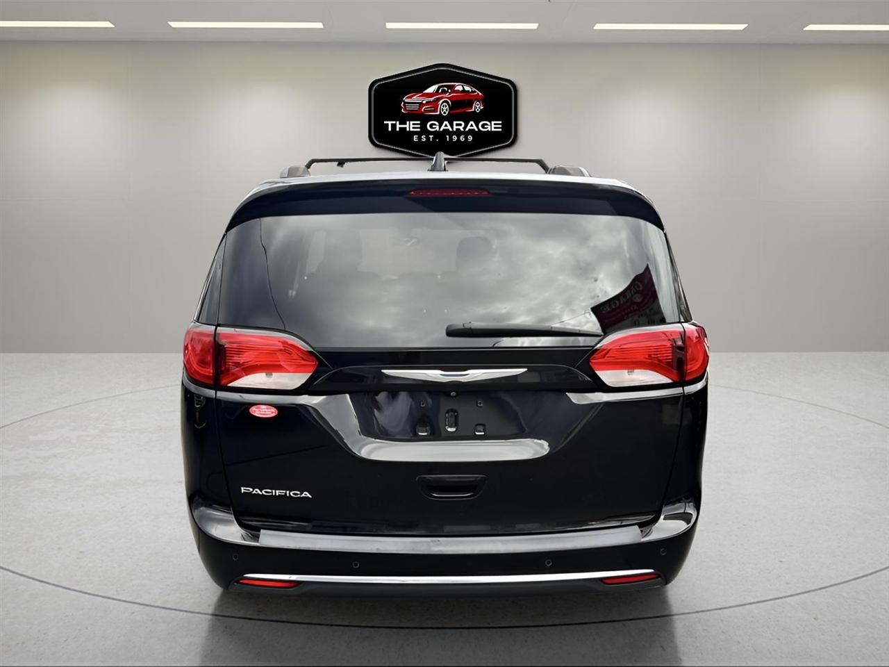 Chrysler Pacifica Touring-L 2017