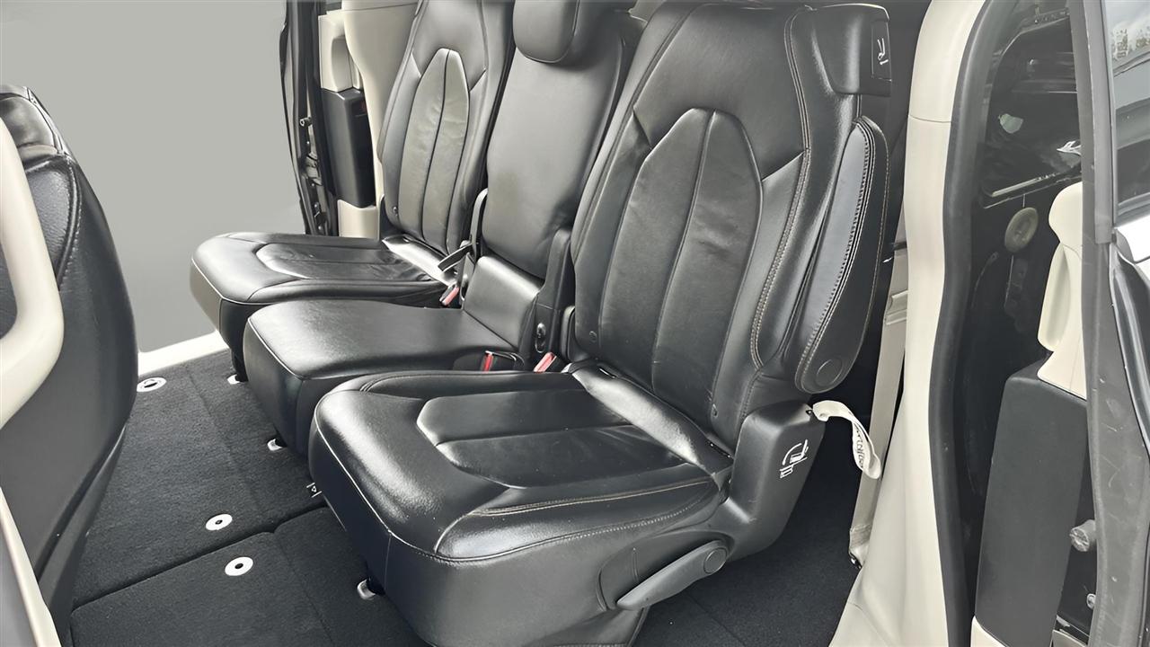 Chrysler Pacifica Touring-L 2017