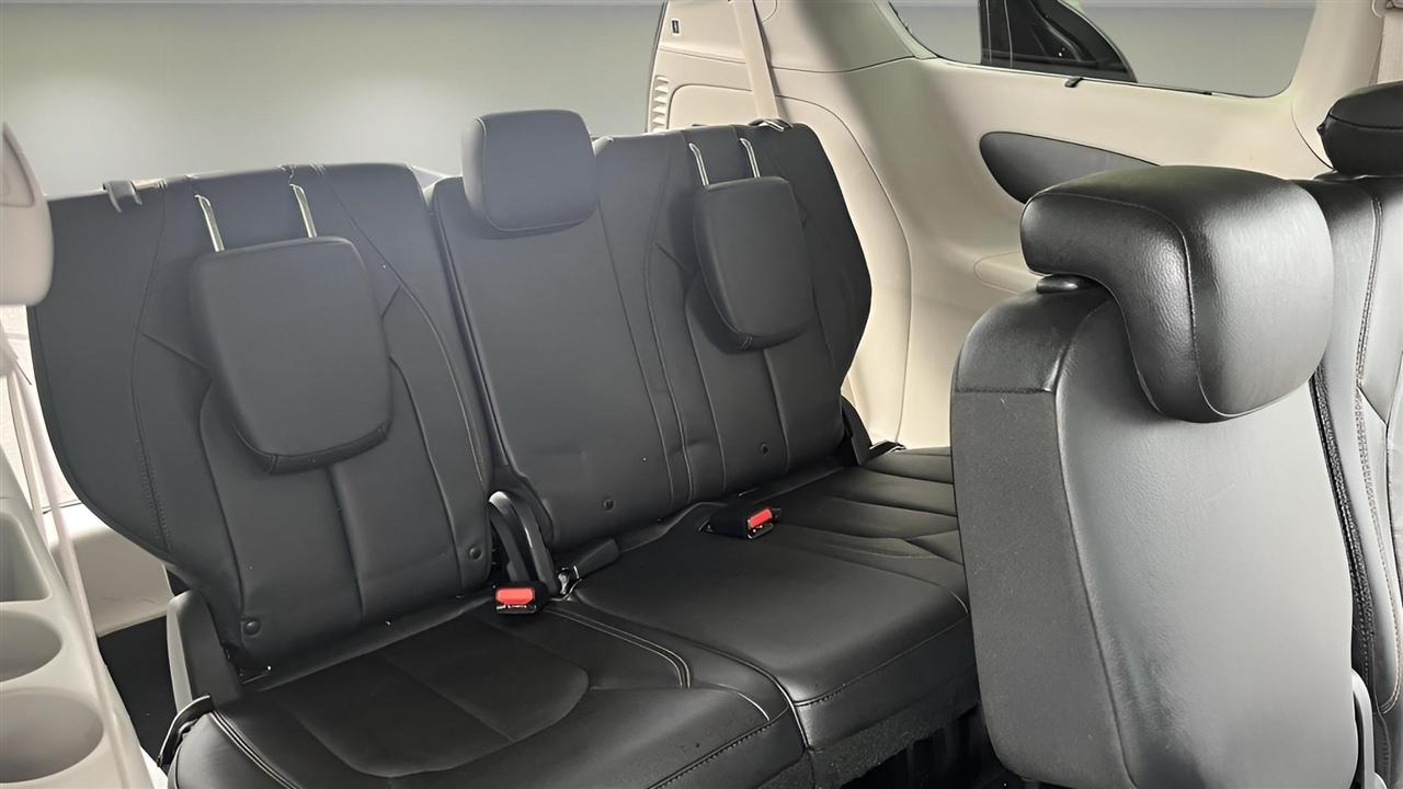 Chrysler Pacifica Touring-L 2017