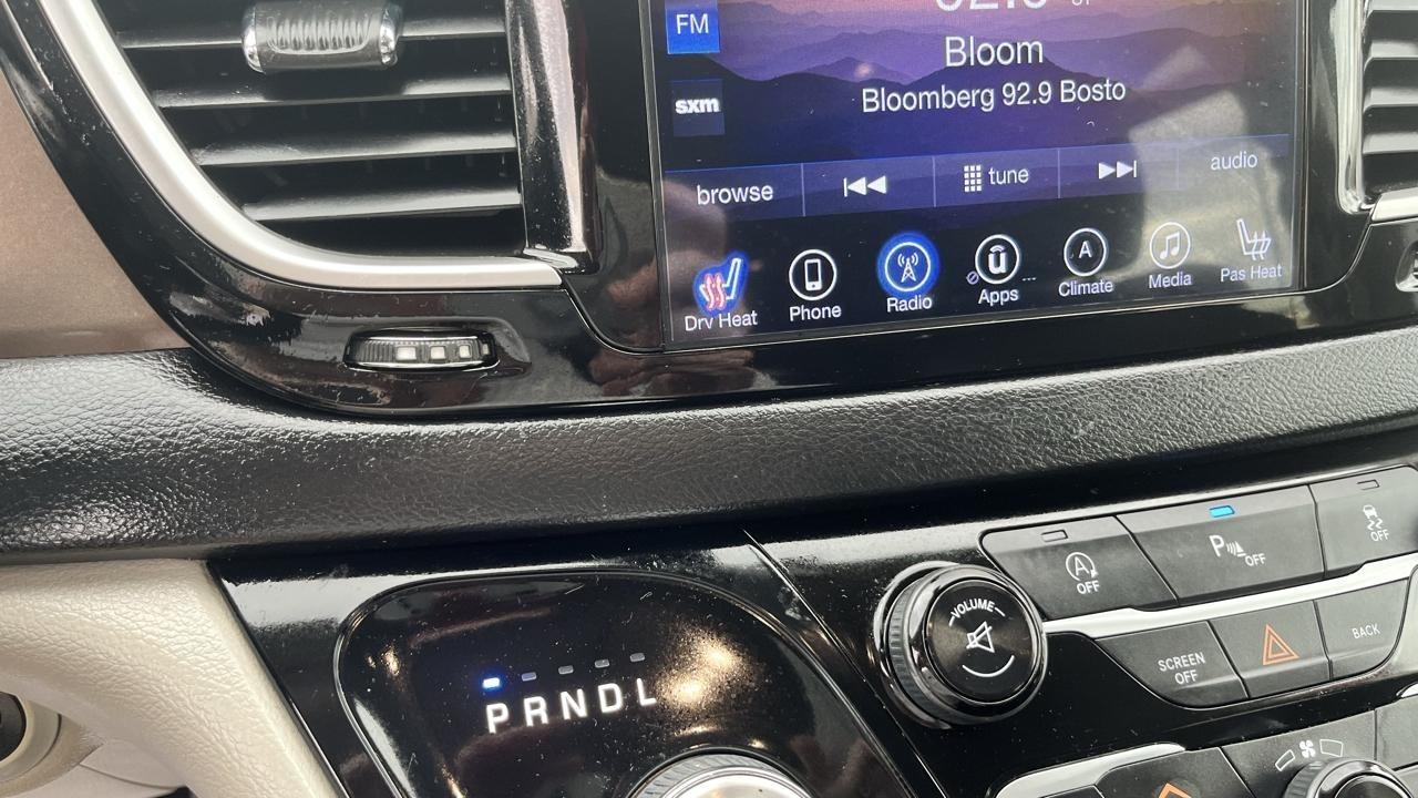 Chrysler Pacifica Touring-L 2017