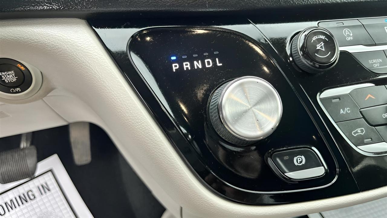 Chrysler Pacifica Touring-L 2017