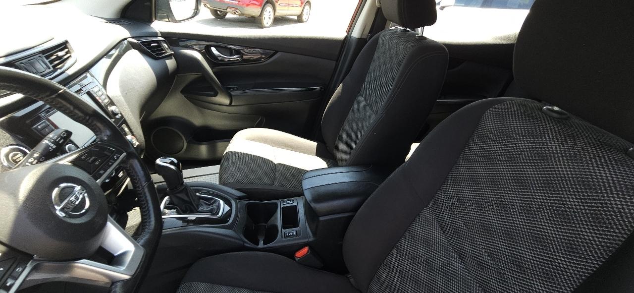 Nissan Rogue Sport AWD SV 2019