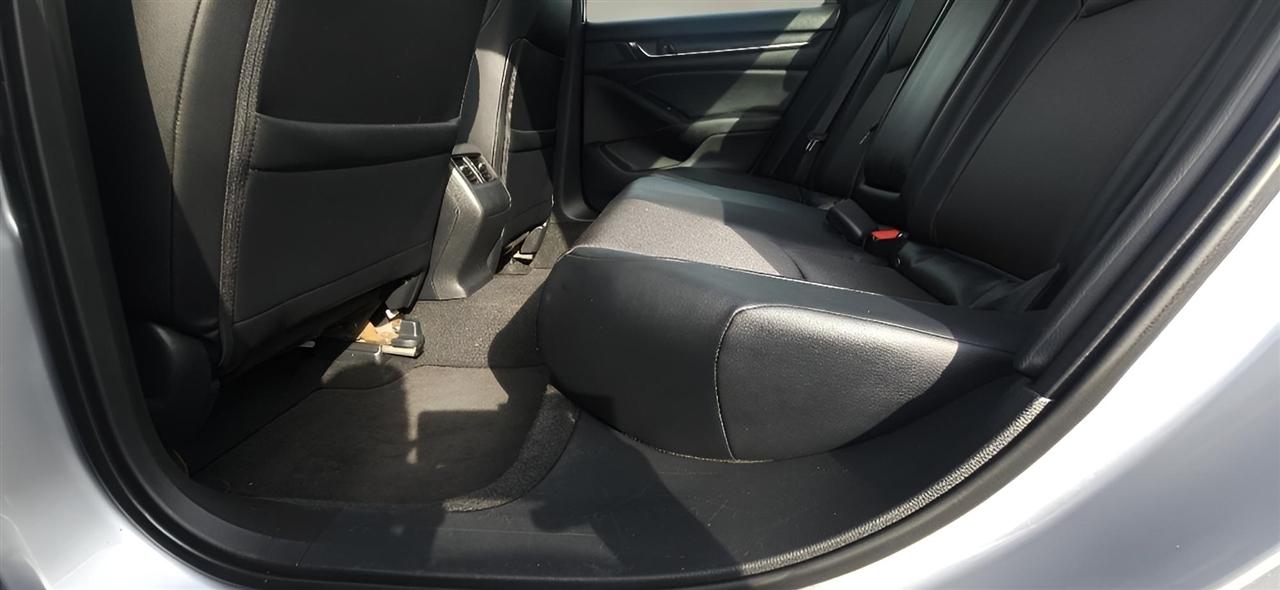 Honda Accord Sedan Sport 2.0T Auto 2018