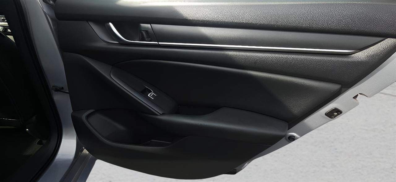 Honda Accord Sedan Sport 2.0T Auto 2018