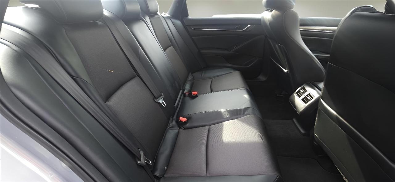 Honda Accord Sedan Sport 2.0T Auto 2018