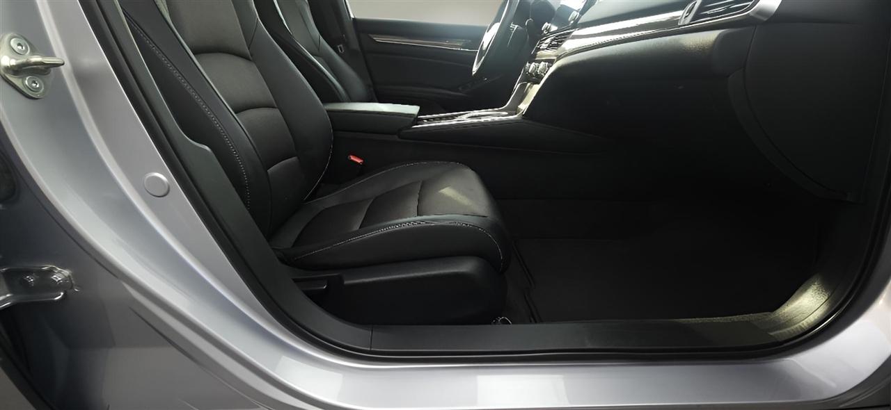 Honda Accord Sedan Sport 2.0T Auto 2018