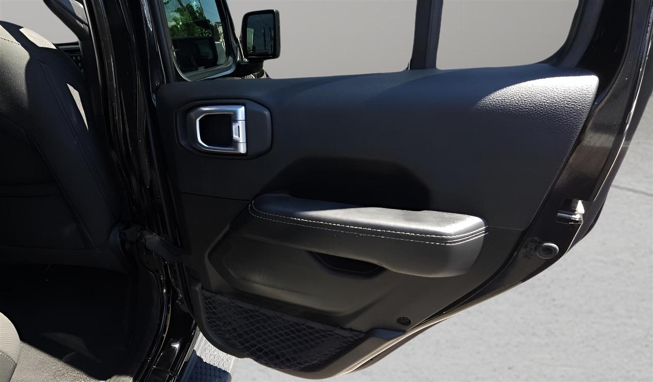 Jeep Wrangler Unlimited Sahara 4x4 2021