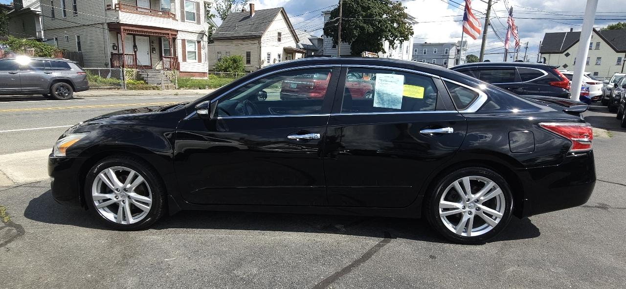Nissan Altima 4dr Sdn V6 3.5 SL 2015