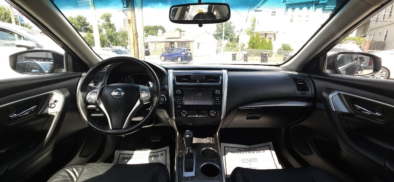 Nissan Altima 4dr Sdn V6 3.5 SL 2015